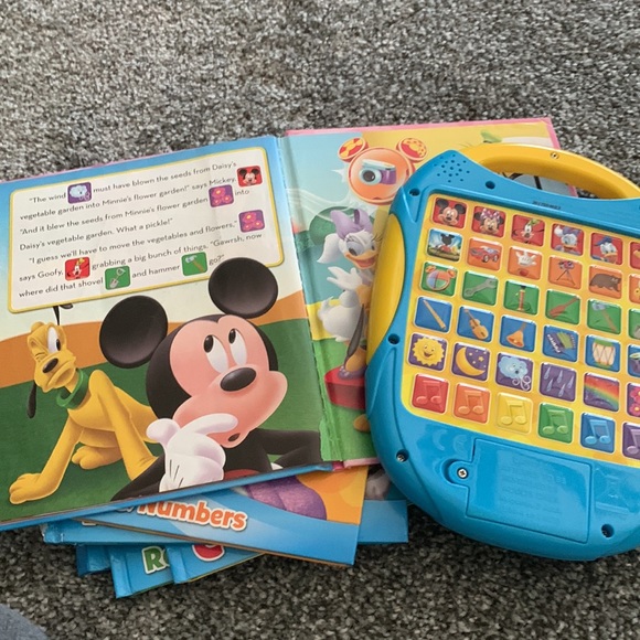Seven books and Mickey Smart Pad - Picture 3 of 12